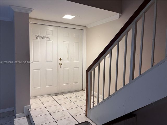 11010 Clubhouse Road, Pembroke Pines, FL 33026