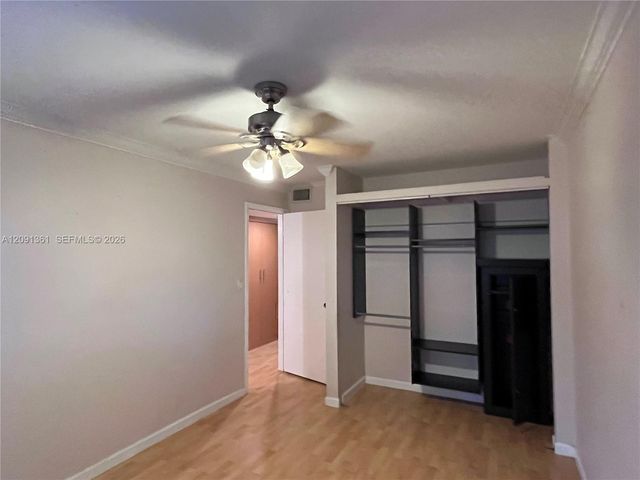 11010 Clubhouse Road, Pembroke Pines, FL 33026
