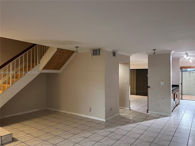 11010 Clubhouse Road, Pembroke Pines, FL 33026