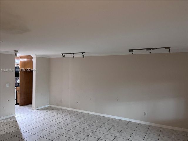 11010 Clubhouse Road, Pembroke Pines, FL 33026