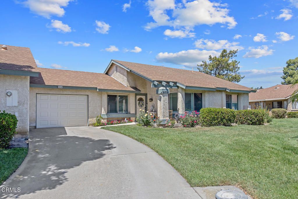 Image 1 of property listing at 31330 Village 31, Camarillo, CA 93012