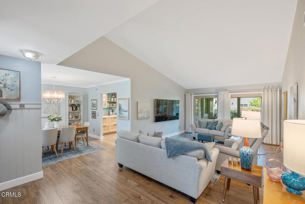 Image 4 of property listing at 31330 Village 31, Camarillo, CA 93012