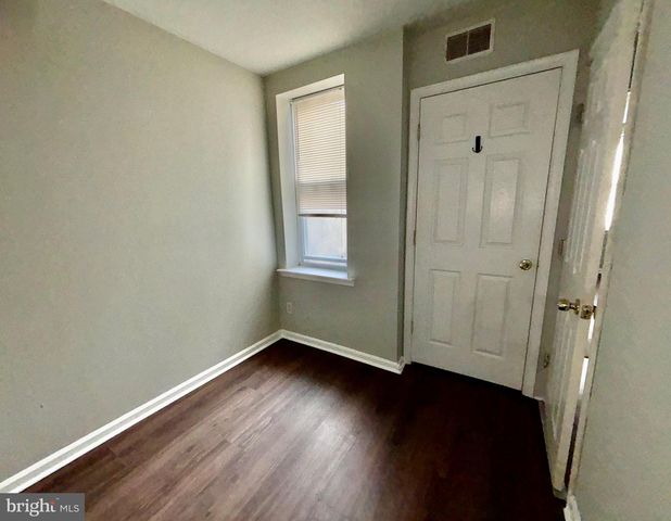 5258 HAZEL AVE, Philadelphia, PA 19143