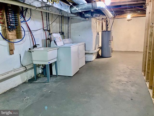 5258 HAZEL AVE, Philadelphia, PA 19143