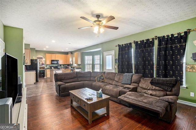 2054 Dartmoth Way, Villa Rica, GA 30180