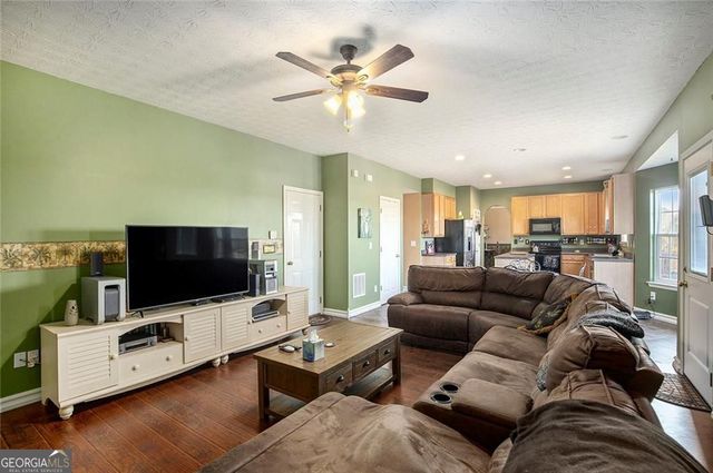 2054 Dartmoth Way, Villa Rica, GA 30180