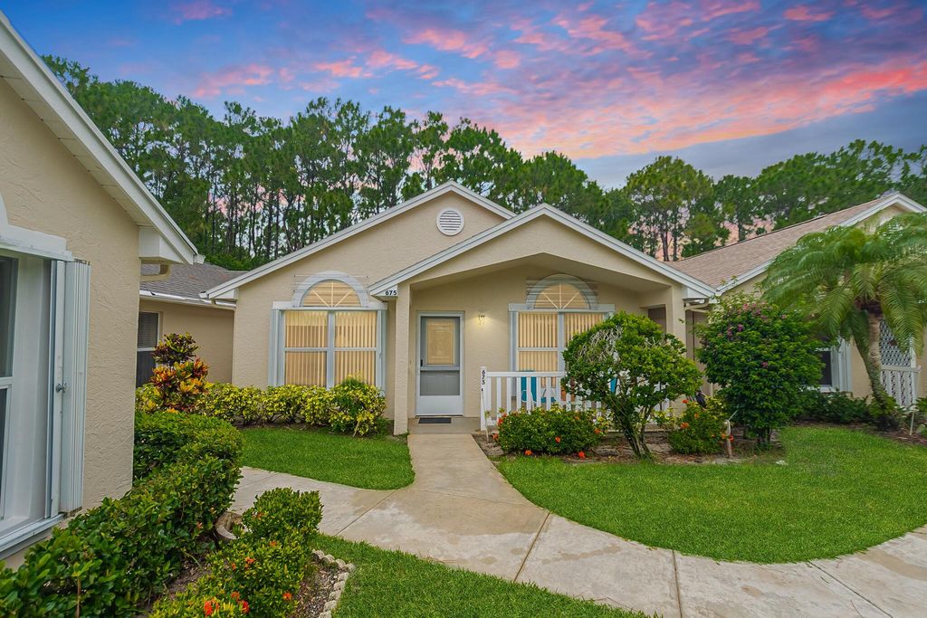 675 NW San Remo Circle, Port St Lucie, FL 34986