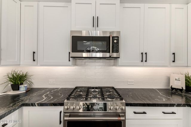 1283 W MORELOS Street, Chandler, AZ 85224