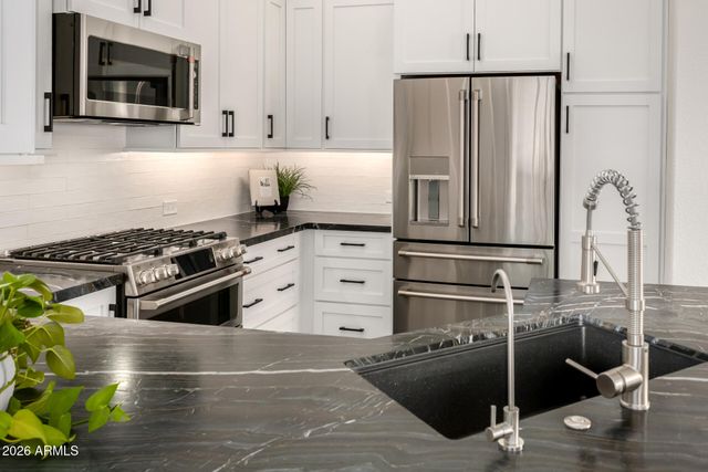 1283 W MORELOS Street, Chandler, AZ 85224