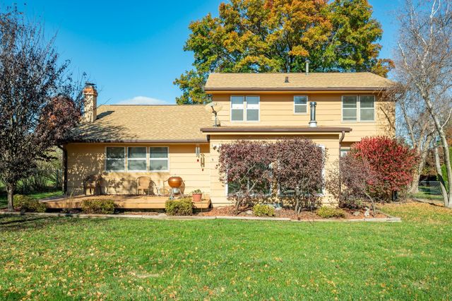 8006 Prairie Avenue, Urbandale, IA 50322