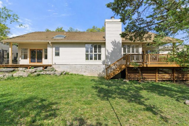 120 Royal Oak LN, Lakeway, TX 78734