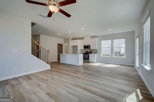 326 Bedford Trace, Conyers, GA 30094