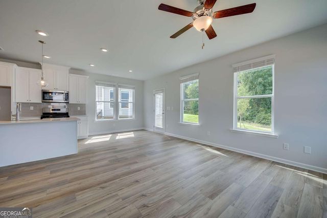 326 Bedford Trace, Conyers, GA 30094