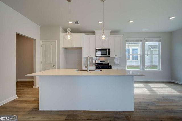 326 Bedford Trace, Conyers, GA 30094