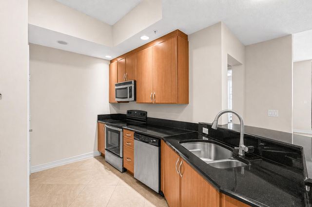 701 S Olive Avenue 1213, West Palm Beach, FL 33401