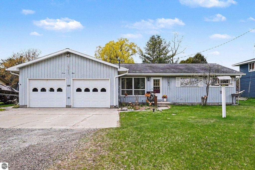 733 Monument Road, Tawas City, MI 48763