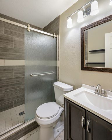 1240 Carla Street, Denison, TX 75020