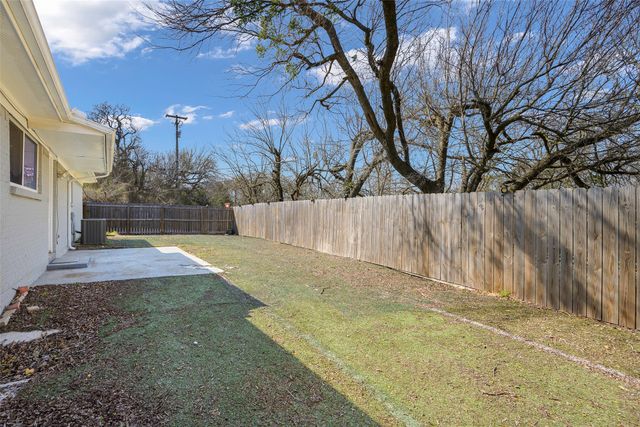 1240 Carla Street, Denison, TX 75020