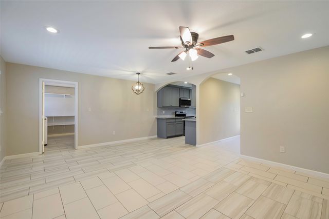 1240 Carla Street, Denison, TX 75020