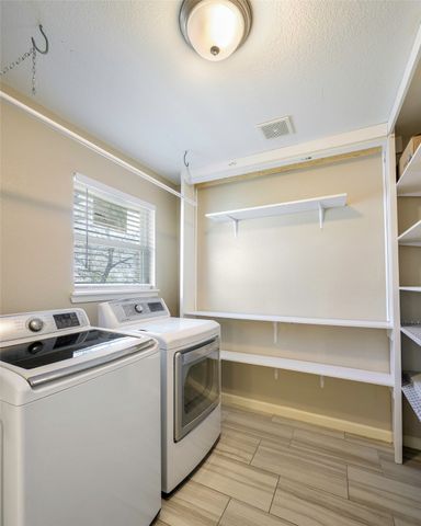 1240 Carla Street, Denison, TX 75020