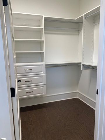 804 Batten Cottage Court, Boiling Springs, SC 29316