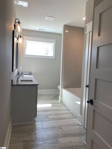 804 Batten Cottage Court, Boiling Springs, SC 29316