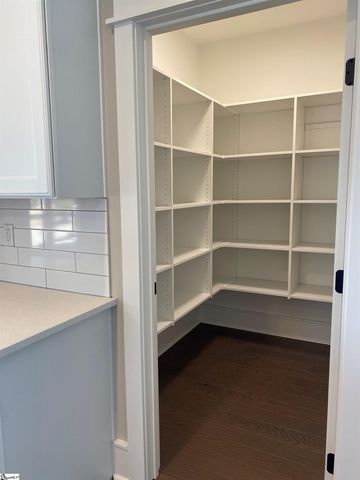 804 Batten Cottage Court, Boiling Springs, SC 29316