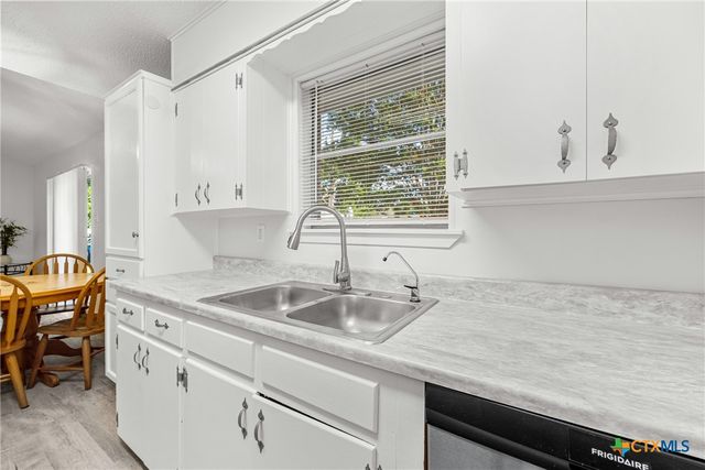 1206 Amthor Avenue, Copperas Cove, TX 76522