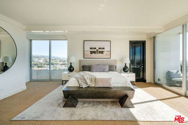 1100 Alta Loma Road 1405, West Hollywood, CA 90069