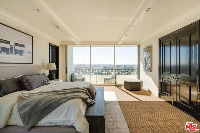 1100 Alta Loma Road 1405, West Hollywood, CA 90069