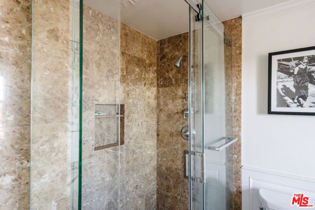 1100 Alta Loma Road 1405, West Hollywood, CA 90069