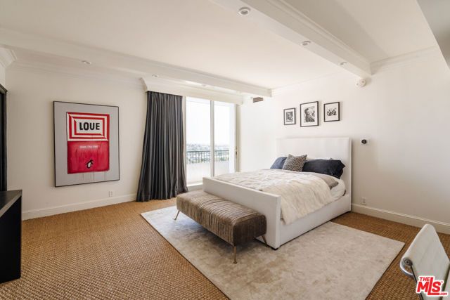 1100 Alta Loma Road 1405, West Hollywood, CA 90069