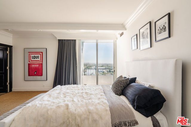 1100 Alta Loma Road 1405, West Hollywood, CA 90069