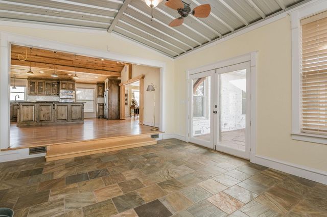 200 S Avondale Street, Amarillo, TX 79106