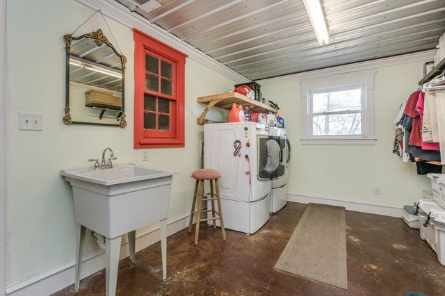 200 S Avondale Street, Amarillo, TX 79106