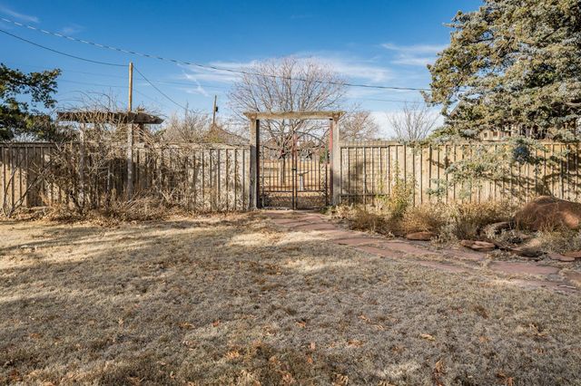 200 S Avondale Street, Amarillo, TX 79106