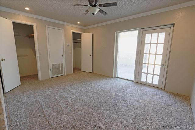 606 S Lincoln Avenue, Wagoner, OK 74467