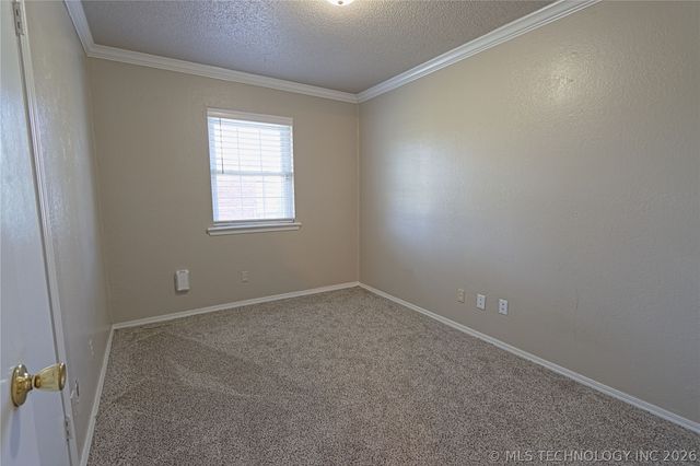 606 S Lincoln Avenue, Wagoner, OK 74467