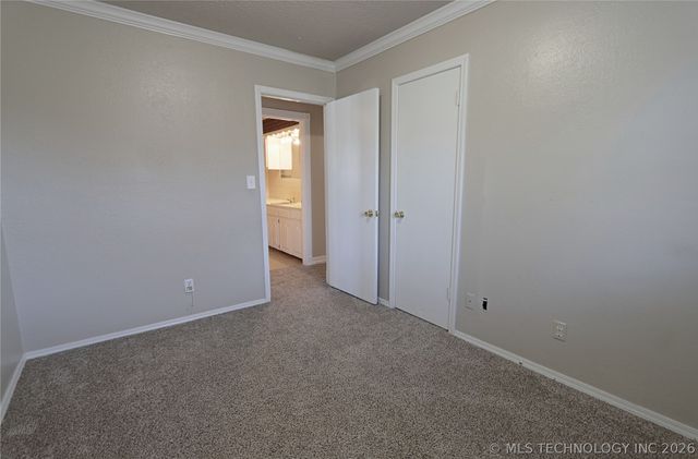 606 S Lincoln Avenue, Wagoner, OK 74467