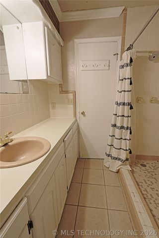 606 S Lincoln Avenue, Wagoner, OK 74467