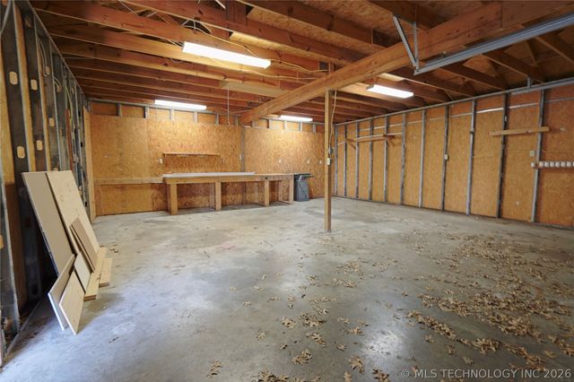 606 S Lincoln Avenue, Wagoner, OK 74467