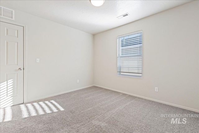 3085 N Saratov Way, Kuna, ID 83634