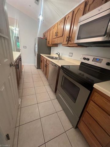 5934 Friendly Avenue M, Greensboro, NC 27410