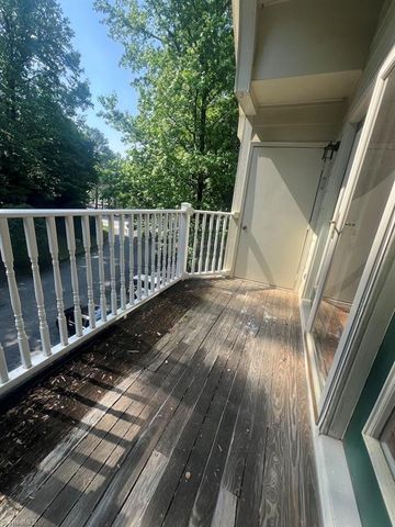 5934 Friendly Avenue M, Greensboro, NC 27410