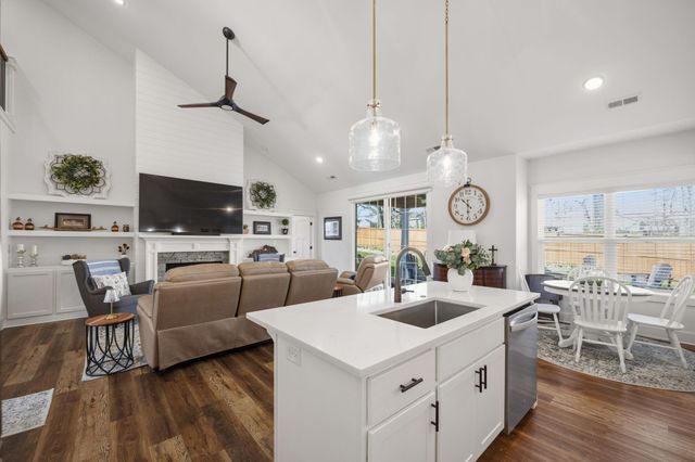 115 Bill Perkins Lane, Georgetown, KY 40324