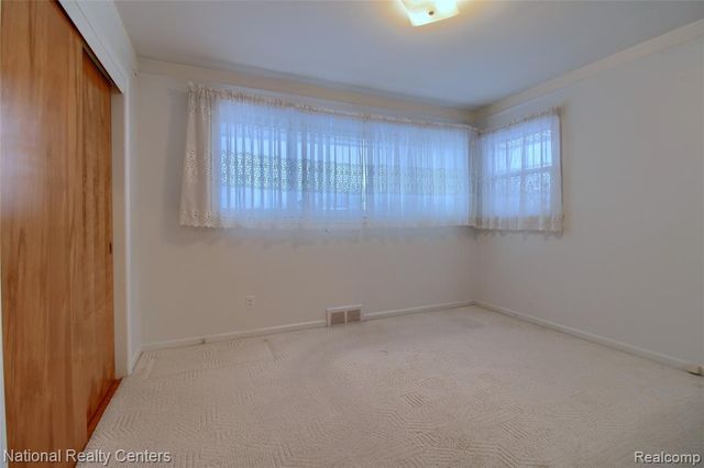 6511 Henry Ruff Road, Garden City, MI 48135