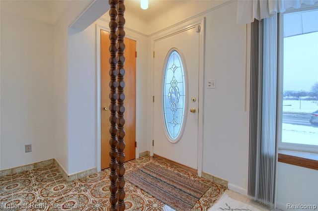 6511 Henry Ruff Road, Garden City, MI 48135