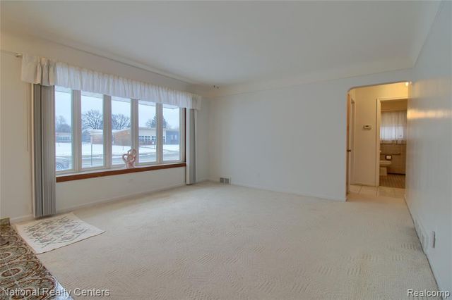 6511 Henry Ruff Road, Garden City, MI 48135