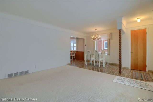 6511 Henry Ruff Road, Garden City, MI 48135