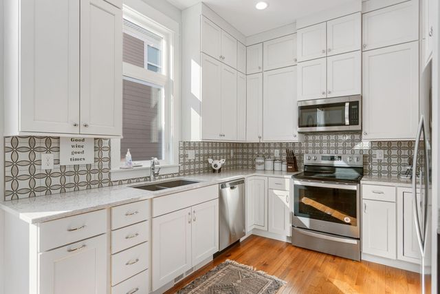 242 Cavelier Avenue, St. Joseph, MI 49085